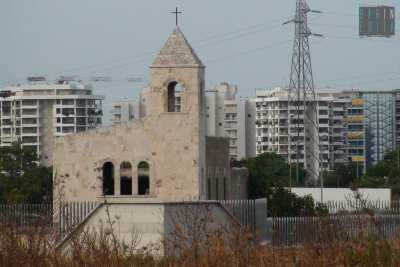 La chiesa di San Vito a Torre Tresca: l� dove per anni sorse la "baraccopoli" di Bari